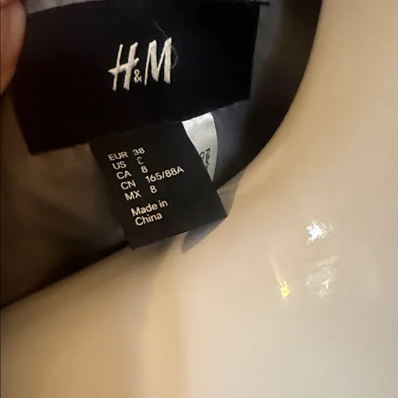 H&M size 8, heavy!!! Elegant Women's Belted Coat - Picture 9 of 9